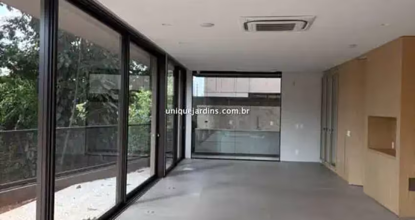 Casa em condomínio fechado com 4 quartos à venda na Rua Muribeca, Cidade Jardim, São Paulo