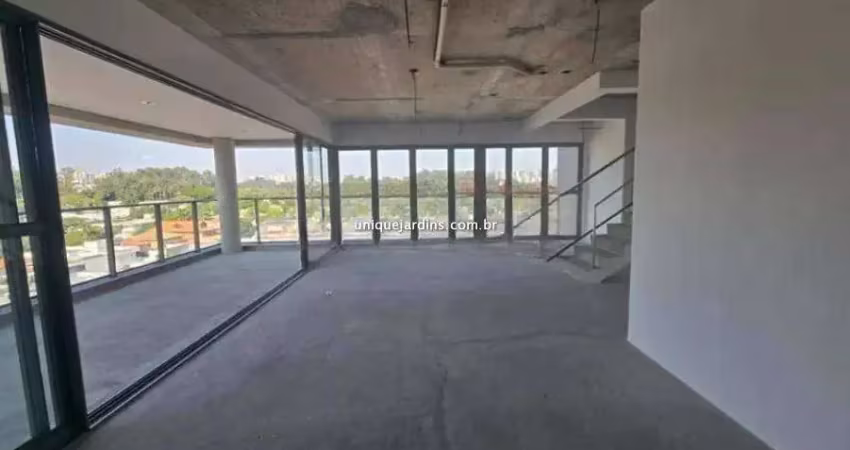 Cobertura duplex no jardim paulista: 3 suítes | 4 vagas | 370  m² úteis