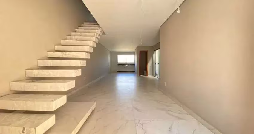 Casa com 3 quartos à venda por R$ 1.350.000 - Planalto - Belo Horizonte/MG