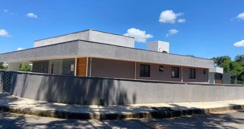 Casa com 3 quartos à venda, 270 m² por R$ 1.390.000 - Condomínio Estância das Aroeiras - Lagoa Santa/MG