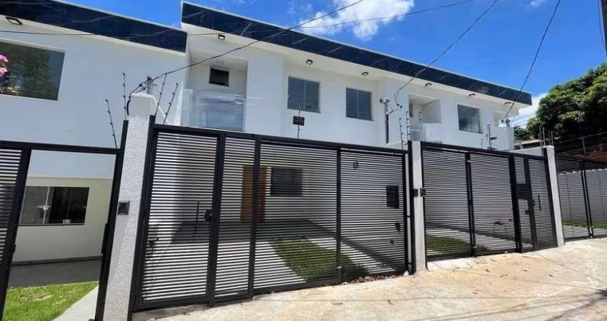 Casa geminada duplex com entrada independente com 3 quartos sendo 01 com suite à venda, 110 m² por R$ 699.000 - Santa Amélia - Belo Horizonte/MG