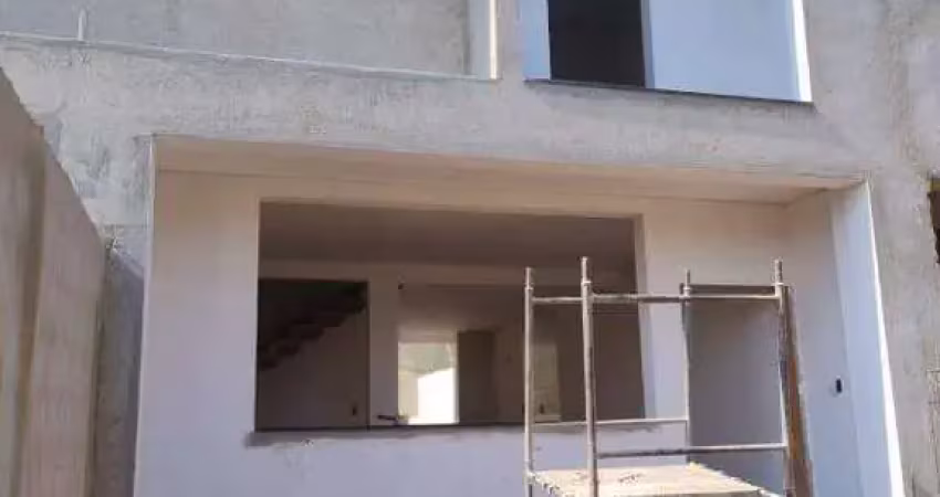 Excelente casas geminadas a venda Em Santa Luzia