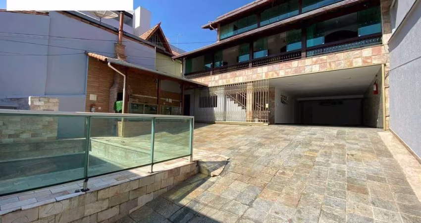 Casa com 9 Quartos e 8 banheiros à Venda, 441 m² por R$ 1.070.000,00 Dona Clara - Belo Horizonte/MG