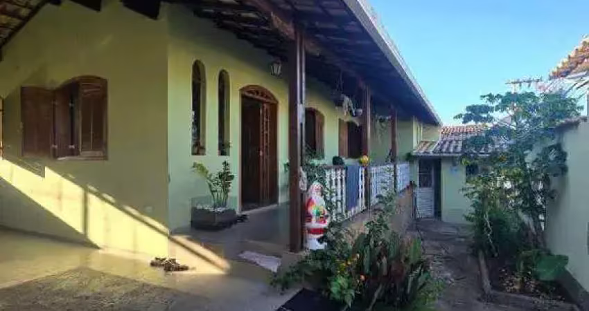 Casa com entrada independente com 03 quartos sendo 01 com suite no valor de 750.000 bairro sinimbu