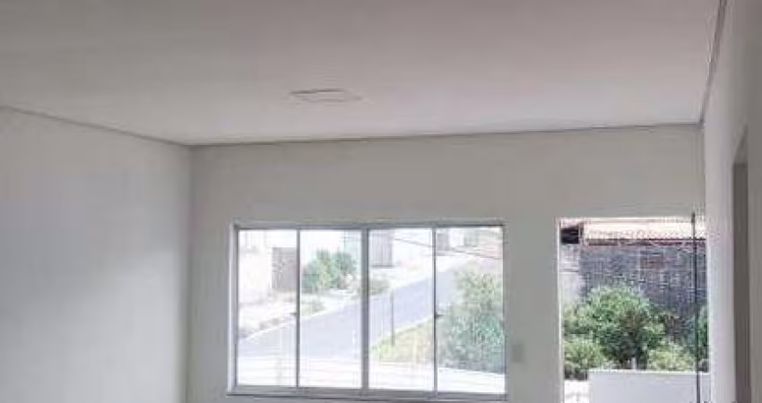 Vendo casa geminada com 03 quartos com 110²m construídos no valor de 350.000,00 no bairro Gávea.