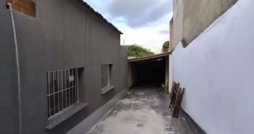 Casa à venda com 3 quartos (1 suíte) | 368m² | bairro mantiqueira | próximo à av. vilarinho — r$ 590.000,00