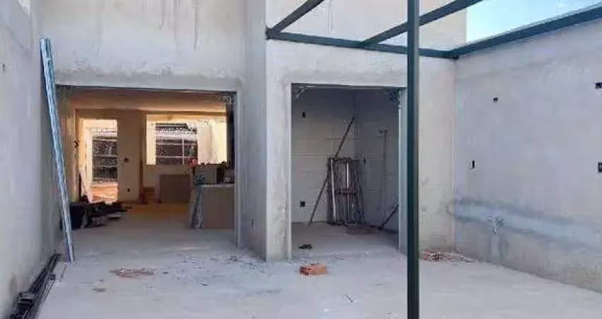 Casa com 4 quartos sendo 01 suíte e 4 vagas , por r$ 1.299,00 santa amélia -belo horizonte/mg
