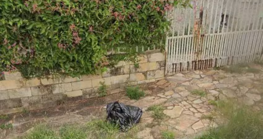 Casa para reformas à venda no bairro liberdade –terreno 336m² com ótimo aproveitamento, ideal para construtores