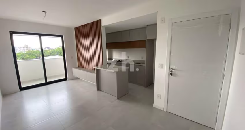 Apartamento Semi Mobiliado em Floresta, Joinville/Sc