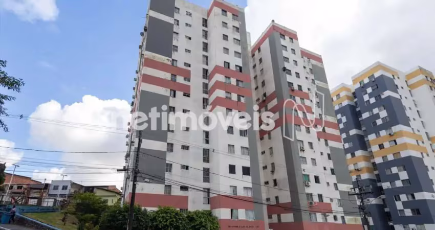 Apartamento com 2 quartos para alugar na Rua Pomar do Cabula, Cabula, Salvador