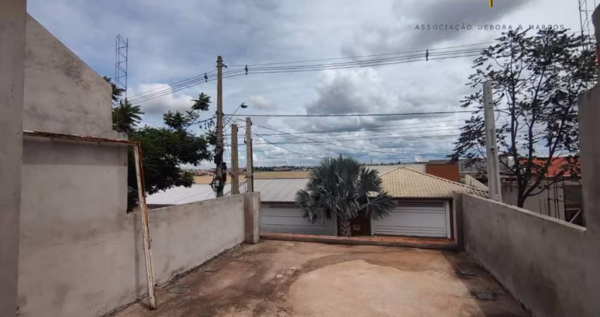 Sobrado á venda em fase de acabamento no Res. Ouro Verde em Botucatu-SP