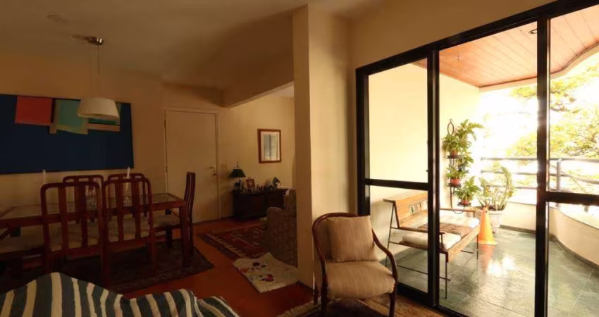 Apartamento para venda com 3 dormitórios, 1 suíte, 2 vagas de garagem e 108M², localizado no Campo