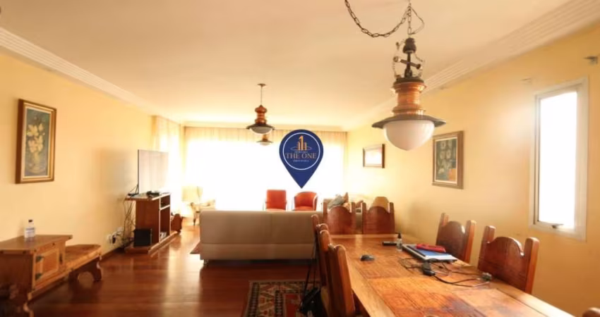 Apartamento a venda com 4 dormitórios, 1 suíte, 2 vagas e 180M², localizado na Chácara Santo Antôni