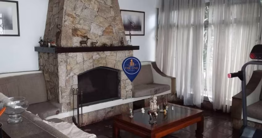 Casa Térrea  com 3 Quartos e 2 banheiros à Venda, 180 m² Vila Paulista