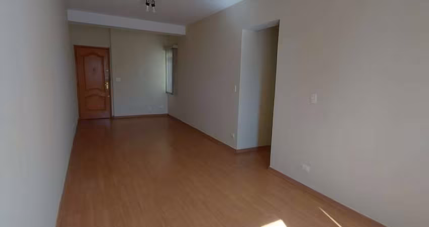 Apartamento para locação com 02 dormitórios e 01 vaga de garagem ao lado do metrô - Vila Mariana, S
