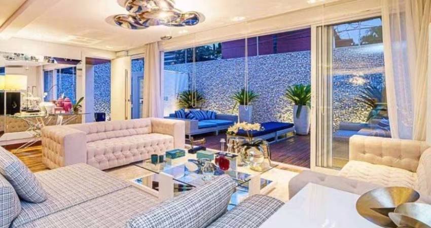 Lindíssima Casa 03 Dormitórios 3 Suítes 4 Vagas  Roof top 450 m2 à venda, Pacaembu, São Paulo, SP
