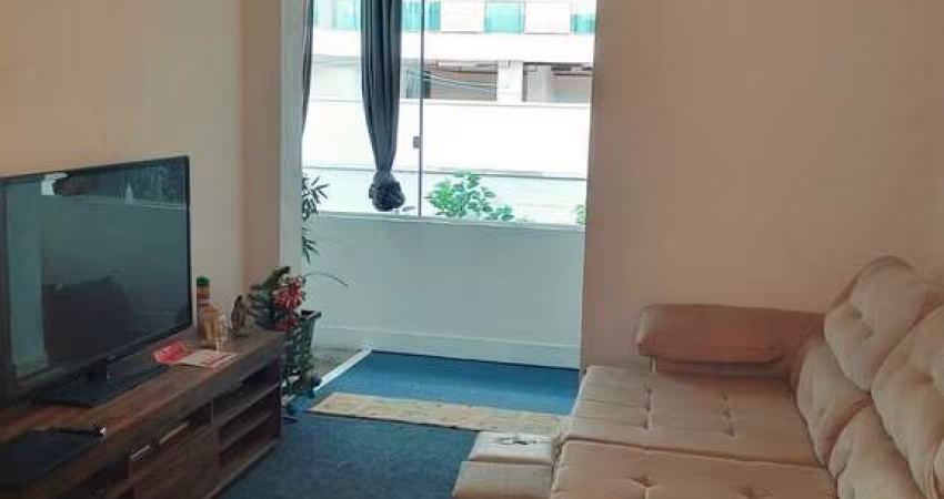 Apartamento à venda, mobiliado com 3 dormitorios, localizado na Rua Tagipuru, Barra Funda, São Paul
