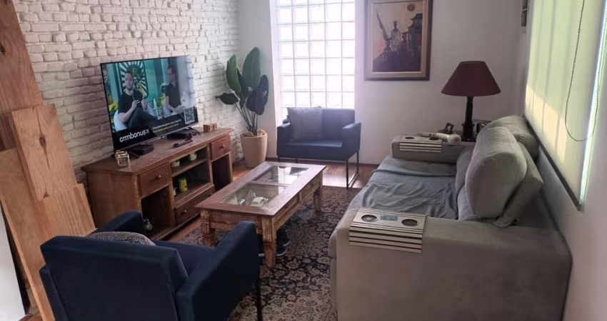 Sobrado de 145m² à venda, Santo Amaro, São Paulo, SP. com 2 suítes, ambiente para 3 salas, cozinha