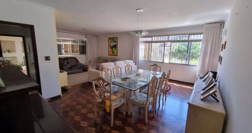 Sobrado de 300m² à venda, Santo Amaro, São Paulo, SP. Com 3 Dormitórios sendo 1 Suíte, 2 Salas de j