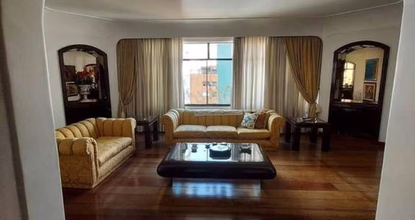 Apartamento de 244m² à venda, Jardim Paulista, São Paulo, SP. Com 5 Dormitórios sendo 1 Suíte com C