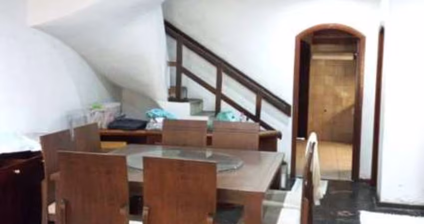 Sobrado de 210m² à venda, Jabaquara, São Paulo, SP. Com 3 Dormitórios sendo 1 Suíte, ambiente para