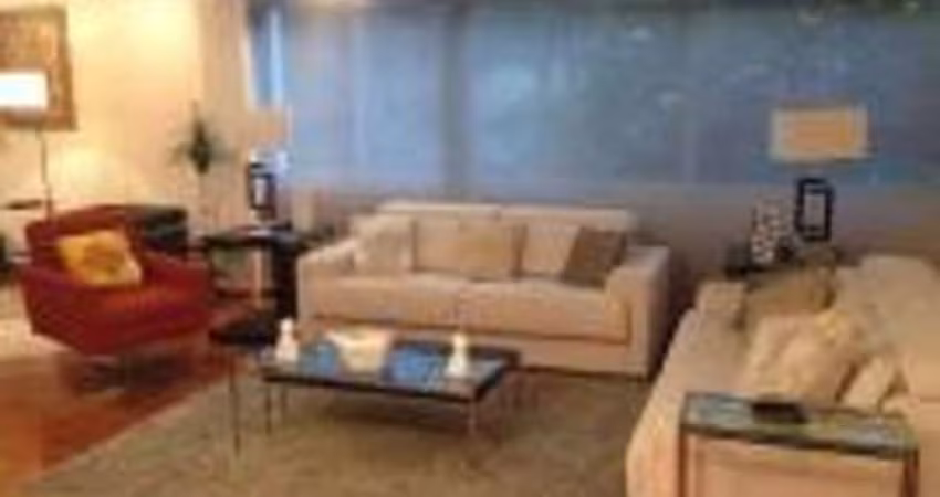 Apartamento à venda reformado e mobiliado  4 dormitórios e 3 vagas, Itaim Bibi, São Paulo, SP