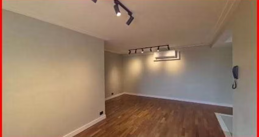 Apartamento à venda com 103, com 03 dormitórios, com sala para  02 ambientes , 02 banheiros  Vila M