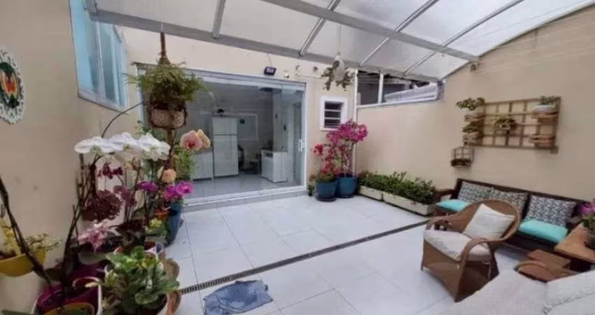 Sobrado com 125m², 2 dorms, 2 vagas, Edícula, à venda, Vila do Encontro, São Paulo, SP