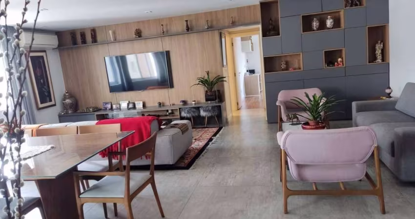 Apartamento de 137m² à venda, Santa Cecília, São Paulo, SP. com 2 Suítes, 2 Vagas de garagem.