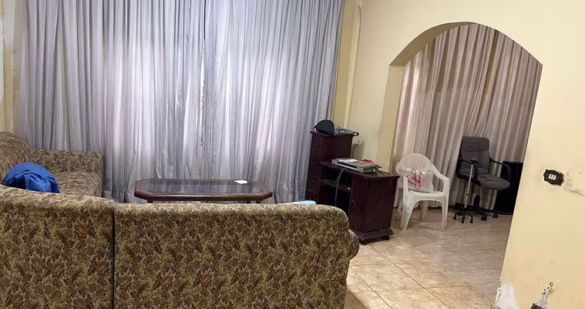 Casa 3 Dormitorios 1 Suite 5 Vagas  298m2 à venda, São João Clímaco, São Paulo, SP