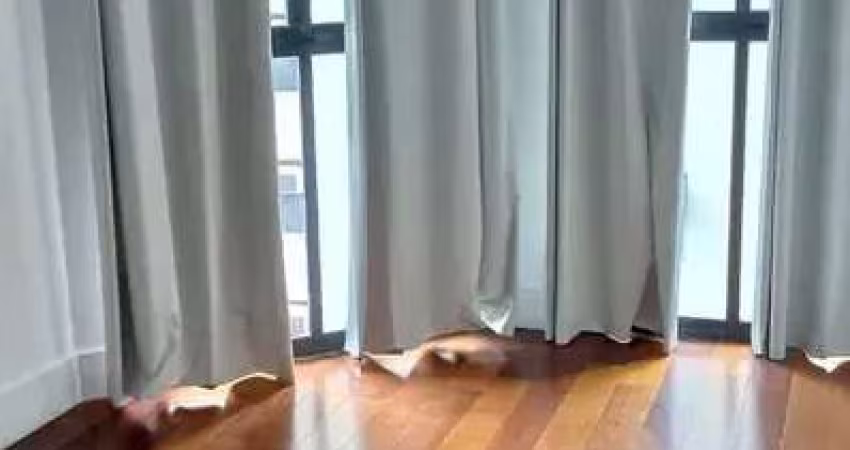 Apartamento Duplex de 40m² para locação e venda, Itaim Bibi. Com 1 dormitório sendo Suíte, 2 Banhei