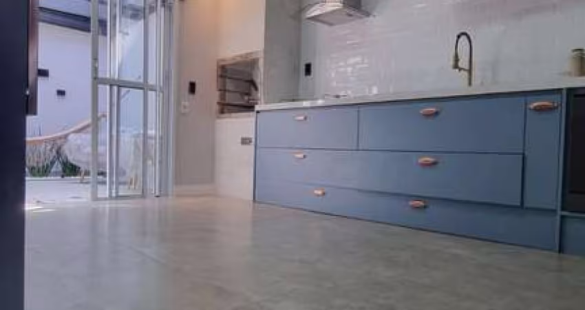 Casa de 130m² à venda, Vila Gumercindo, São Paulo, SP. Com 3 Suítes com sacada, Sala com lavabo, 2