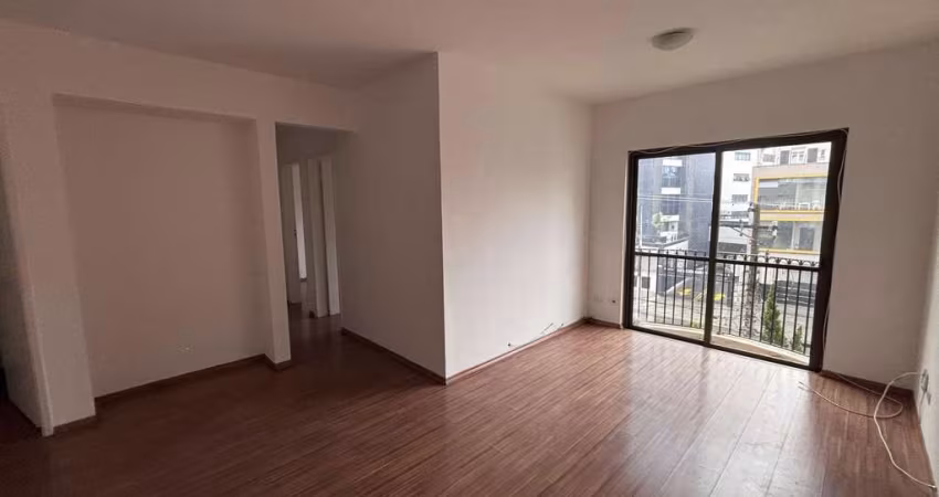 Apartamento para locação na Aclimação, 65M² com vaga de garagem e 2 dormitórios