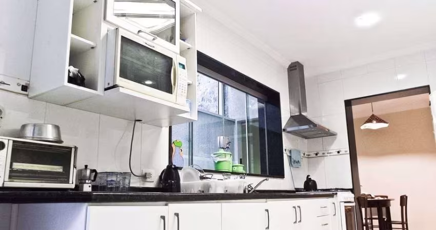 Sobrado com 166m², 6 dorms., 4 suítes, 1 vaga, à venda, Jardim da Glória, São Paulo, SP