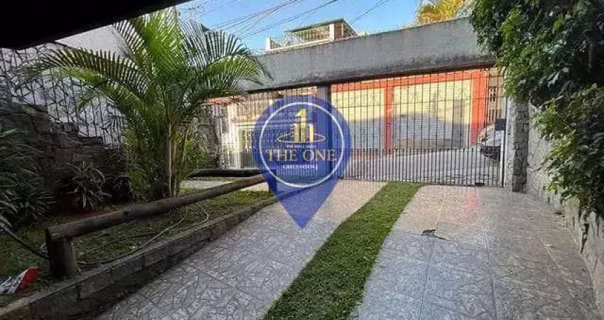 Sobrado à venda, com 3 dormitórios, 1 suíte, 3 vagas e 400m², localizado na vila das mercês, são pa