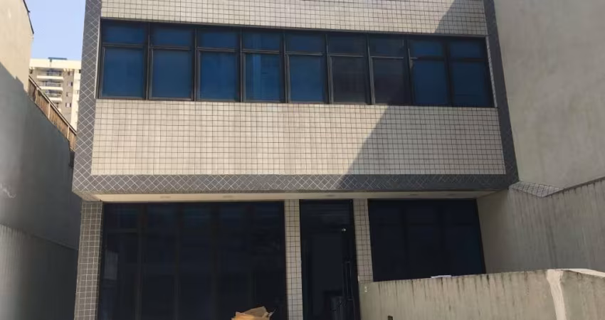 Excelente Prédio Comercial para venda e locação, localizado na Aclimação com 1200M²