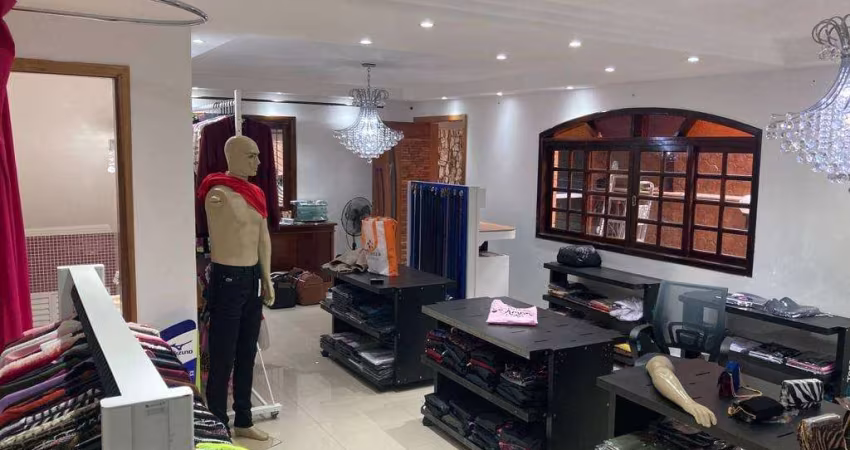 Casa à venda, com 4 dormitórios, 1 lavanderia, 3 vaga, localizado no São João Clímaco, São Paulo, S