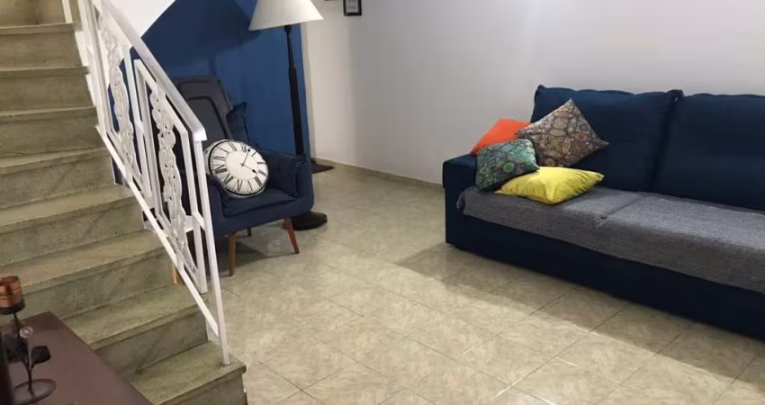 Otima Casa para venda com 4 dormitórios, 2 vagas e 140M², localizado no Vila Santo Estefano
