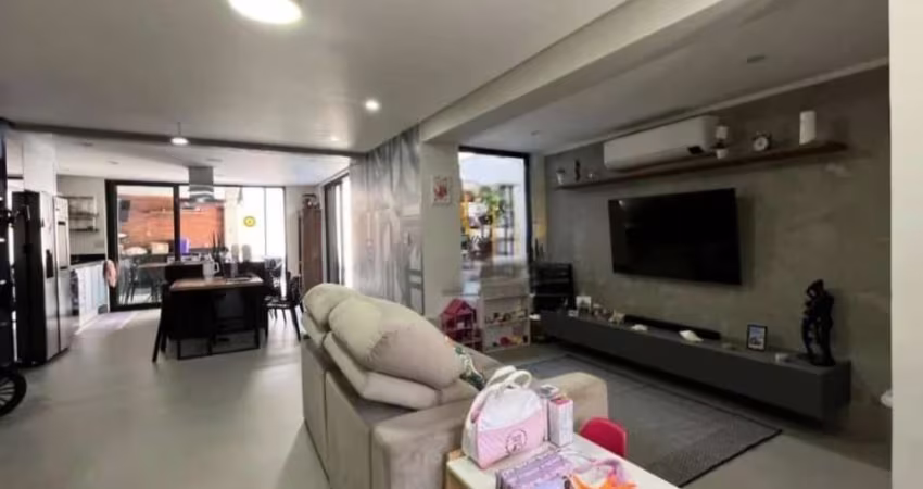 Casa à venda com 141m, 03 Dormitórios, 02 vagas, 01 suíte, Planalto Paulista, São Paulo, SP