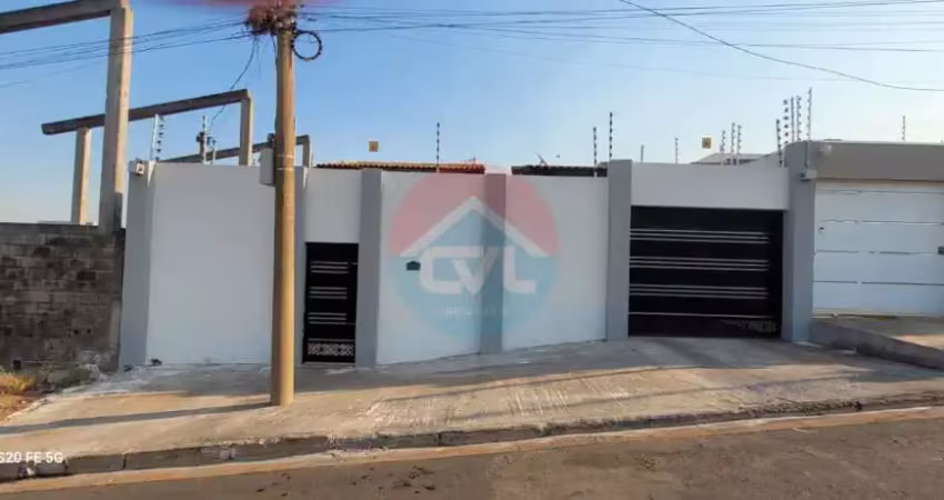Linda casa com piscina no bairro dom bosco codigo: 139163