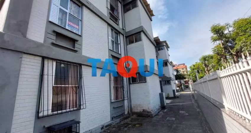 Apartamento à venda, 2 quartos, mobiliado, Braga, CABO FRIO - RJ