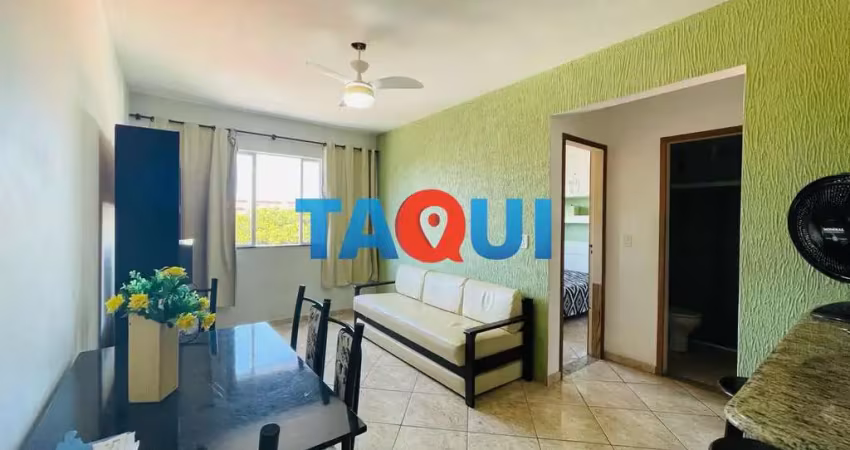 Apartamento à venda, mobiliado, próximo à praia do Forte, Centro, CABO FRIO - RJ
