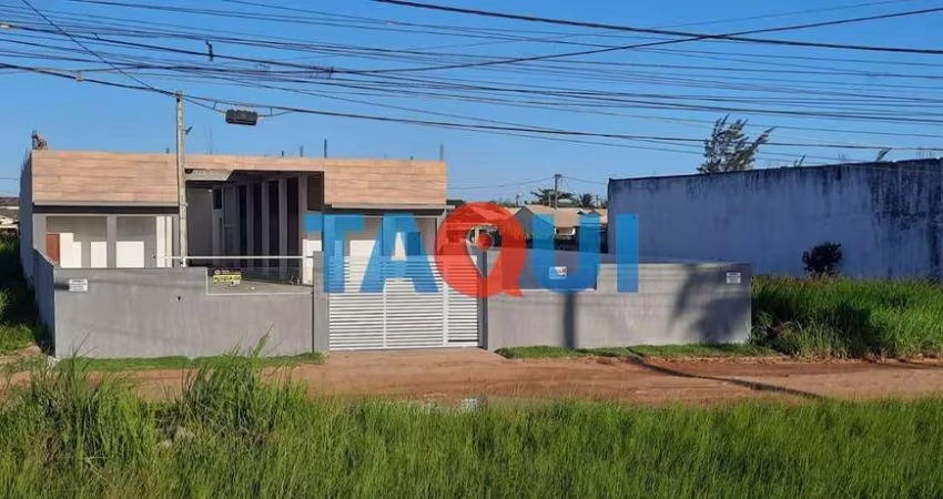 Loja para venda em mini shopping, Tamoios, CABO FRIO - RJ.