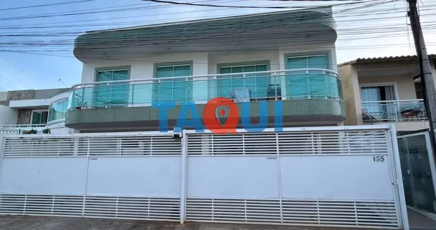 Apartamento à venda com 2 quartos, sendo 1 suíte, novo portinho, cabo frio - rj