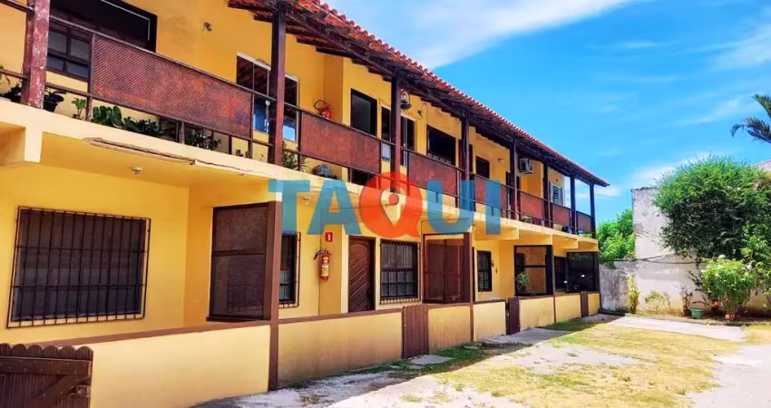 Casa à venda com 2 quartos no bairro parque burle, cabo frio - rj