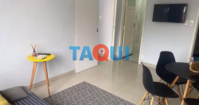 Apartamento à venda, com 2 quartos no Centro, CABO FRIO - RJ
