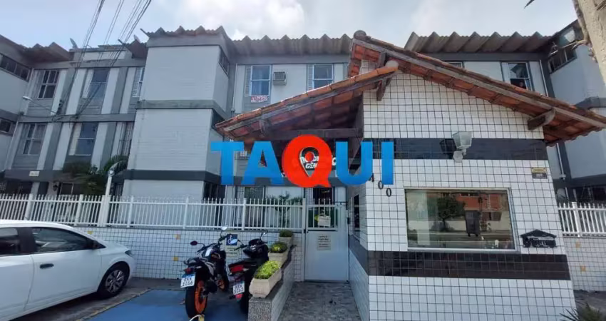 Apartamento à venda, 2 suítes, em porcelanato braga, cabo frio - rj
