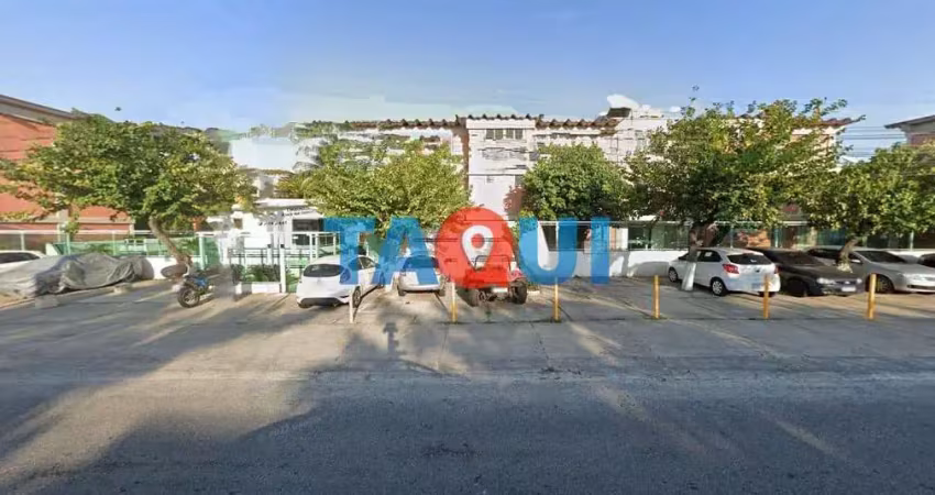Apartamento  mobiliado  à venda com 3 quartos e lazer no braga em cabo frio - rj