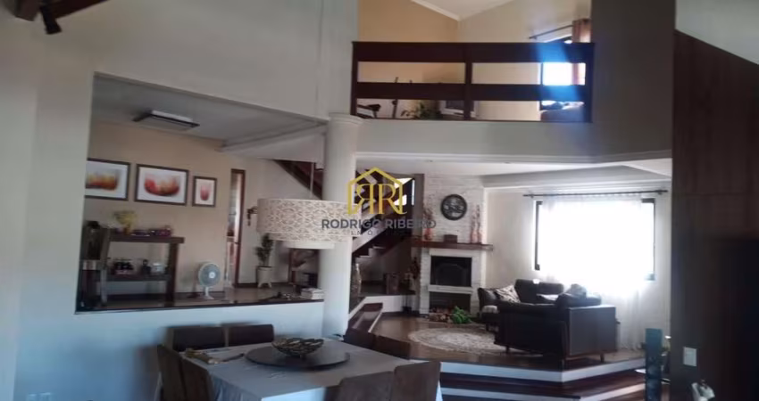 Casa com 4 quartos à venda na Rua Itabira, --, Itacorubi, Florianópolis