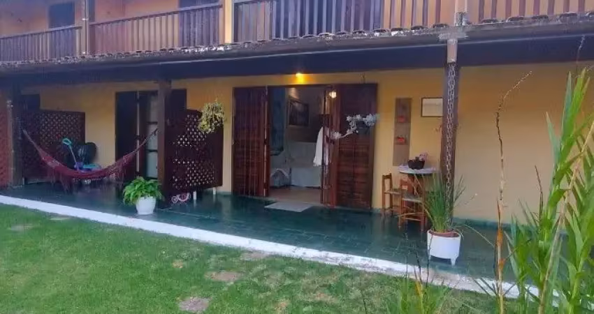 Sobrado em condomínio fechado- 400mt praia martin de sá